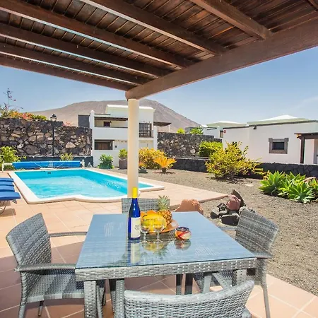 فيلة Eslanzarote Eleonor, Super Wifi, Heated Pool, Sat Tv *