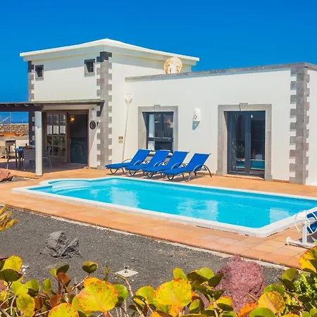 Eslanzarote Eleonor, Super Wifi, Heated Pool, Sat Tv *