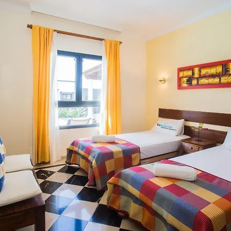 Eslanzarote Eleonor, Super Wifi, Heated Pool, Sat Tv 别墅