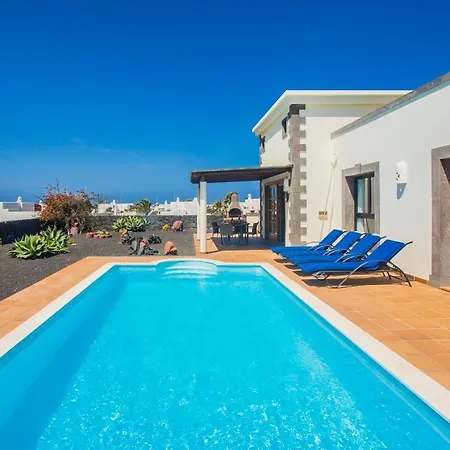 Eslanzarote Eleonor, Super Wifi, Heated Pool, Sat Tv Вілла